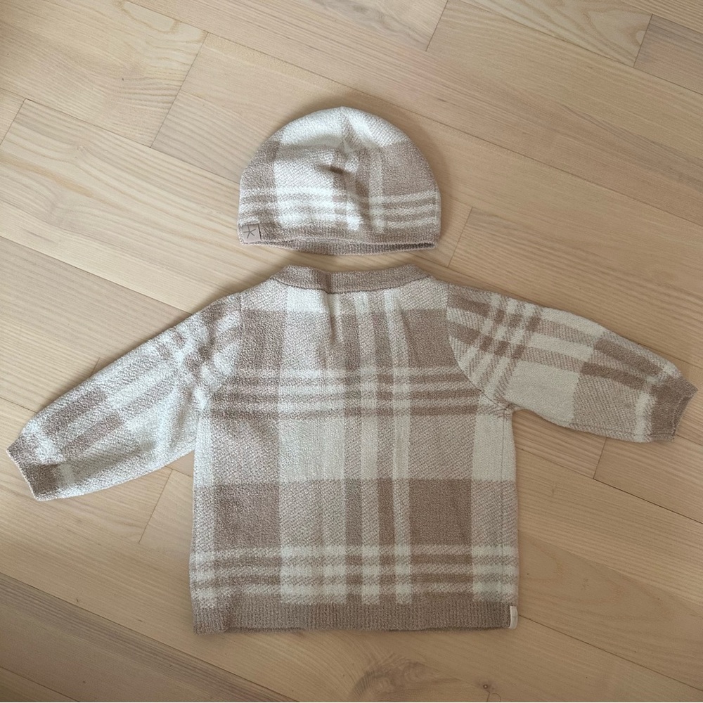 Barefoot Dreams CozyChic Plaid Baby cardigan & hat cream/tan  6-12 Months - Picture 3 of 7